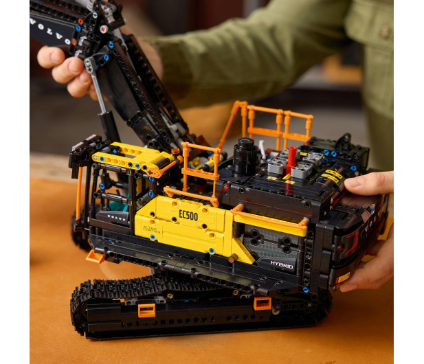 LEGO Technic 42215 Koparka Volvo ec500 hybrid - 1331709 - zdjęcie 8